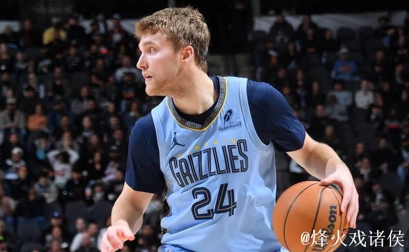 卡姆-斯潘塞近两战投篮精准：19中15、三分16中13